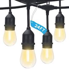 Outdoor string lights