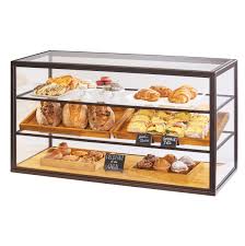 Pastry display cake