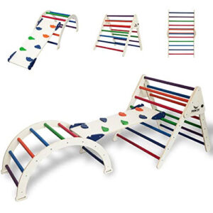 Triangle climbing set