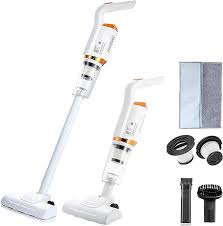 Cordless vacuum pool
