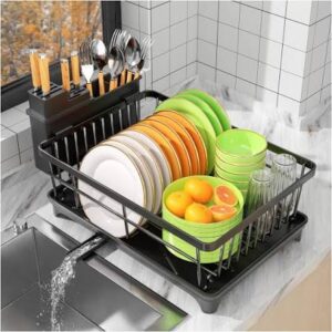 Dish drainer